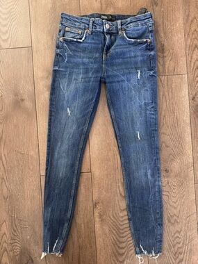 Zara Dark Blue Distressed Skinny Jeans, Size US 4
